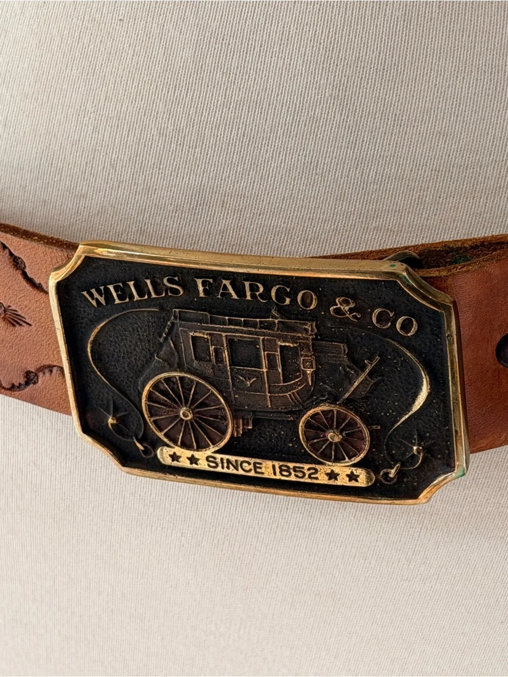 Vintage Wells Fargo & Co Leather Belt Stagecoach Brass Buckle Western 39”